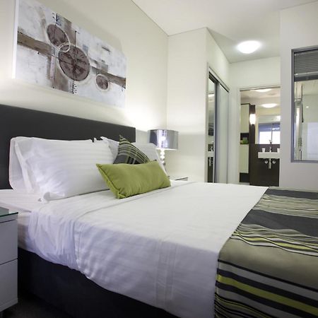Monaco Caloundra Aparthotel Buitenkant foto