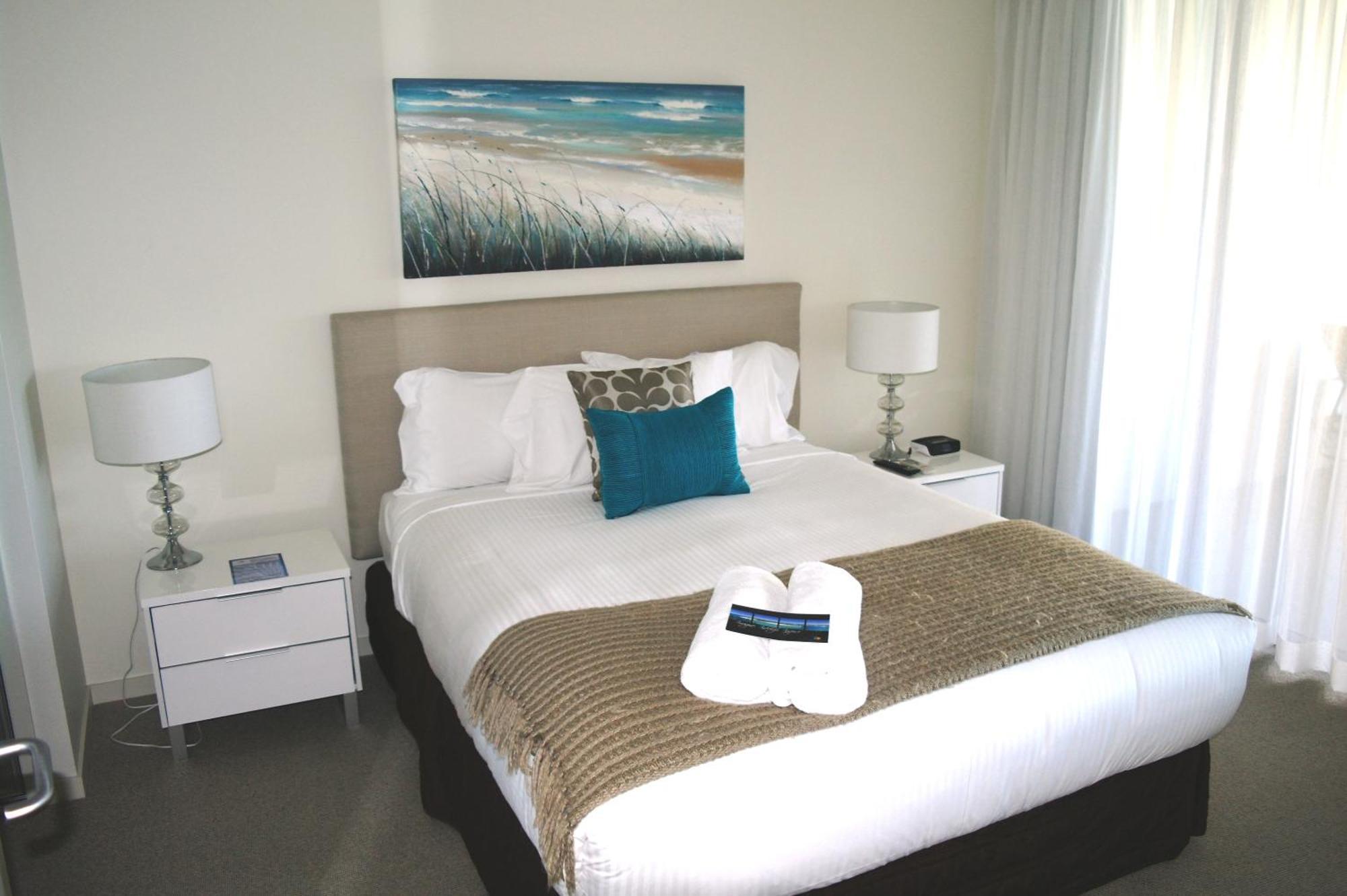 Monaco Caloundra Aparthotel Buitenkant foto