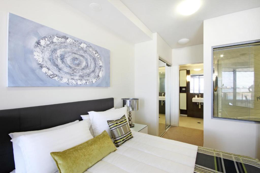 Monaco Caloundra Aparthotel Kamer foto