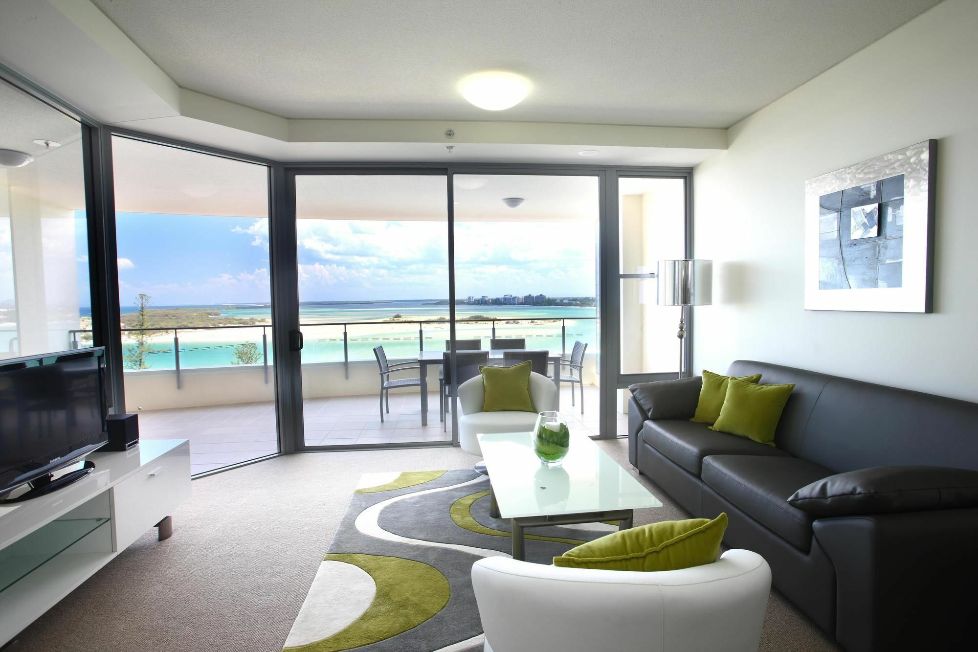 Monaco Caloundra Aparthotel Buitenkant foto